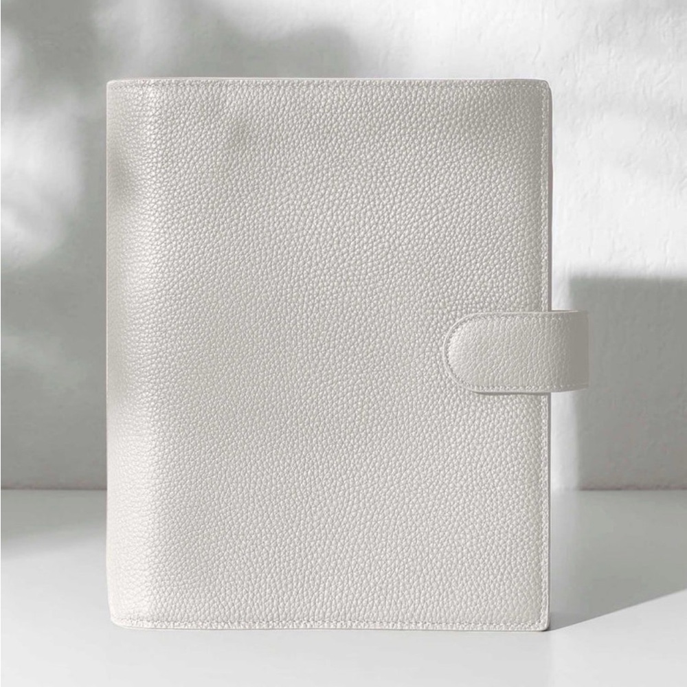 Cloth & Paper A5 Leather Binder - Picture 4 of 13